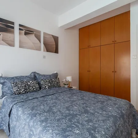 Apartman Beautiful One Bed In *